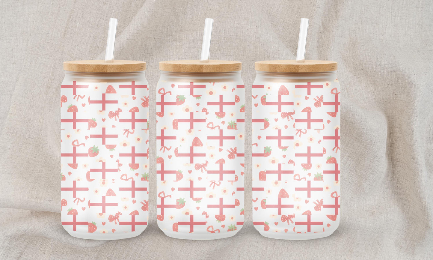 England Strawberry Frosted Glass Tumbler | 18oz Glass Can Cup with Bamboo Lid & Straw | Cute England Gift | Summer Drinkware