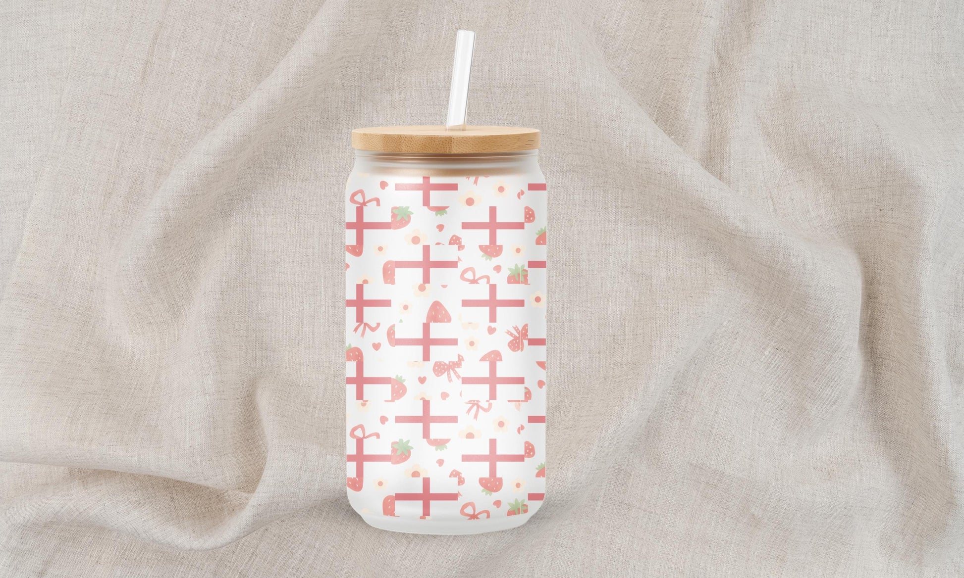 England Strawberry Frosted Glass Tumbler | 18oz Glass Can Cup with Bamboo Lid & Straw | Cute England Gift | Summer Drinkware